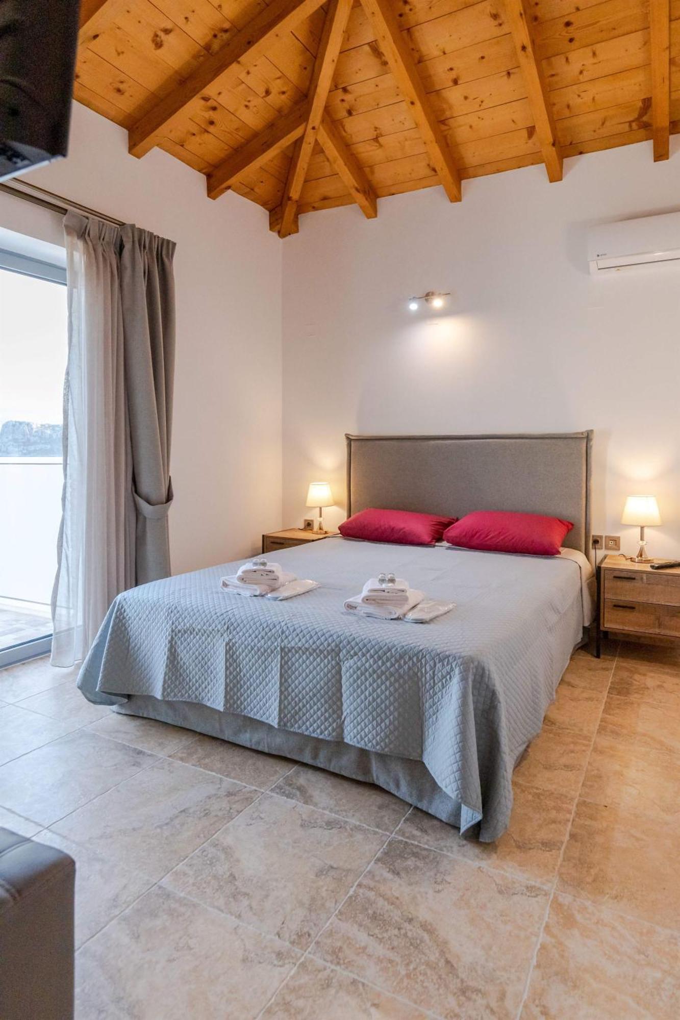Katerina'S Villas - Monemvasia Beachfront Stone Paradise Eksteriør billede