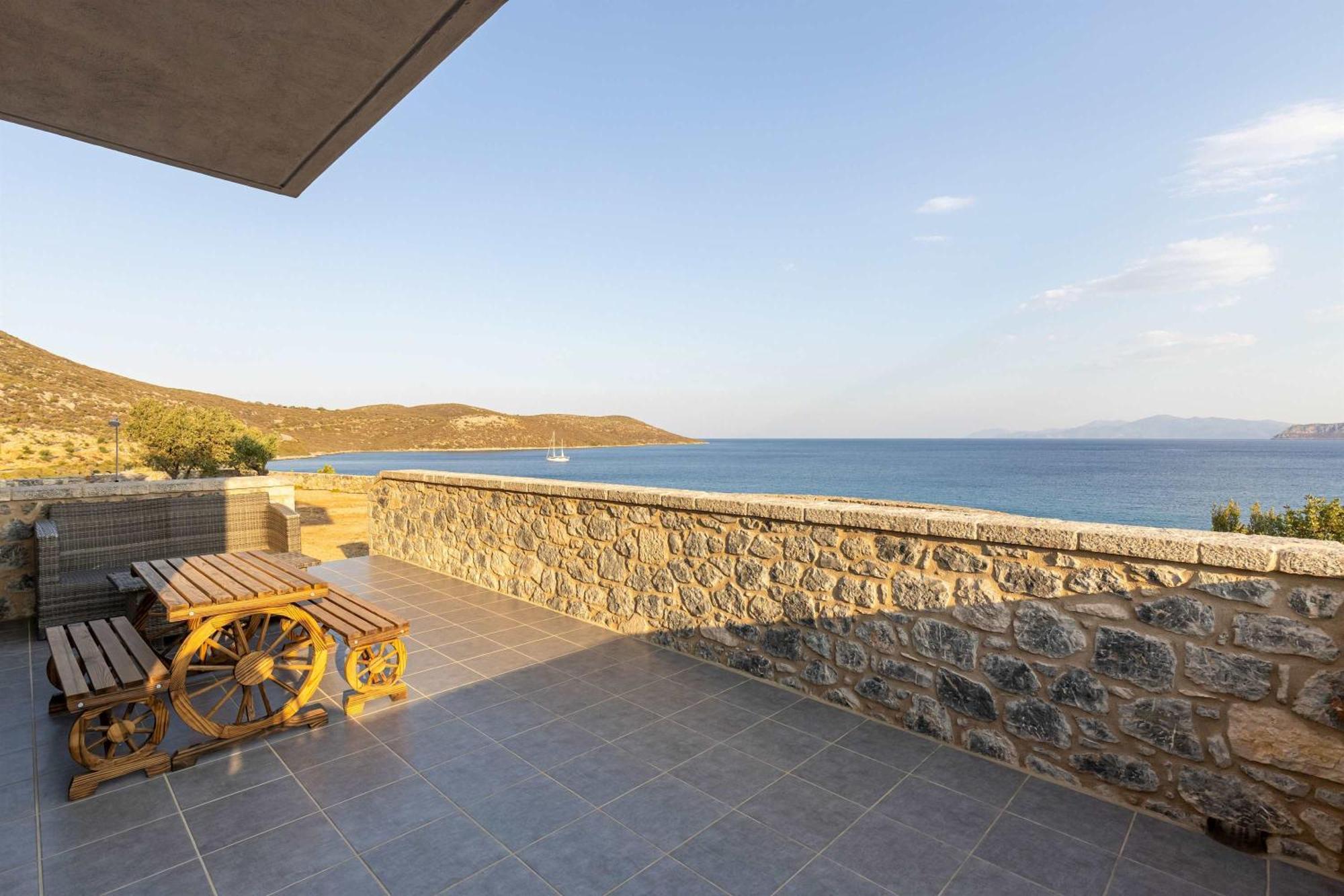 Katerina'S Villas - Monemvasia Beachfront Stone Paradise Eksteriør billede