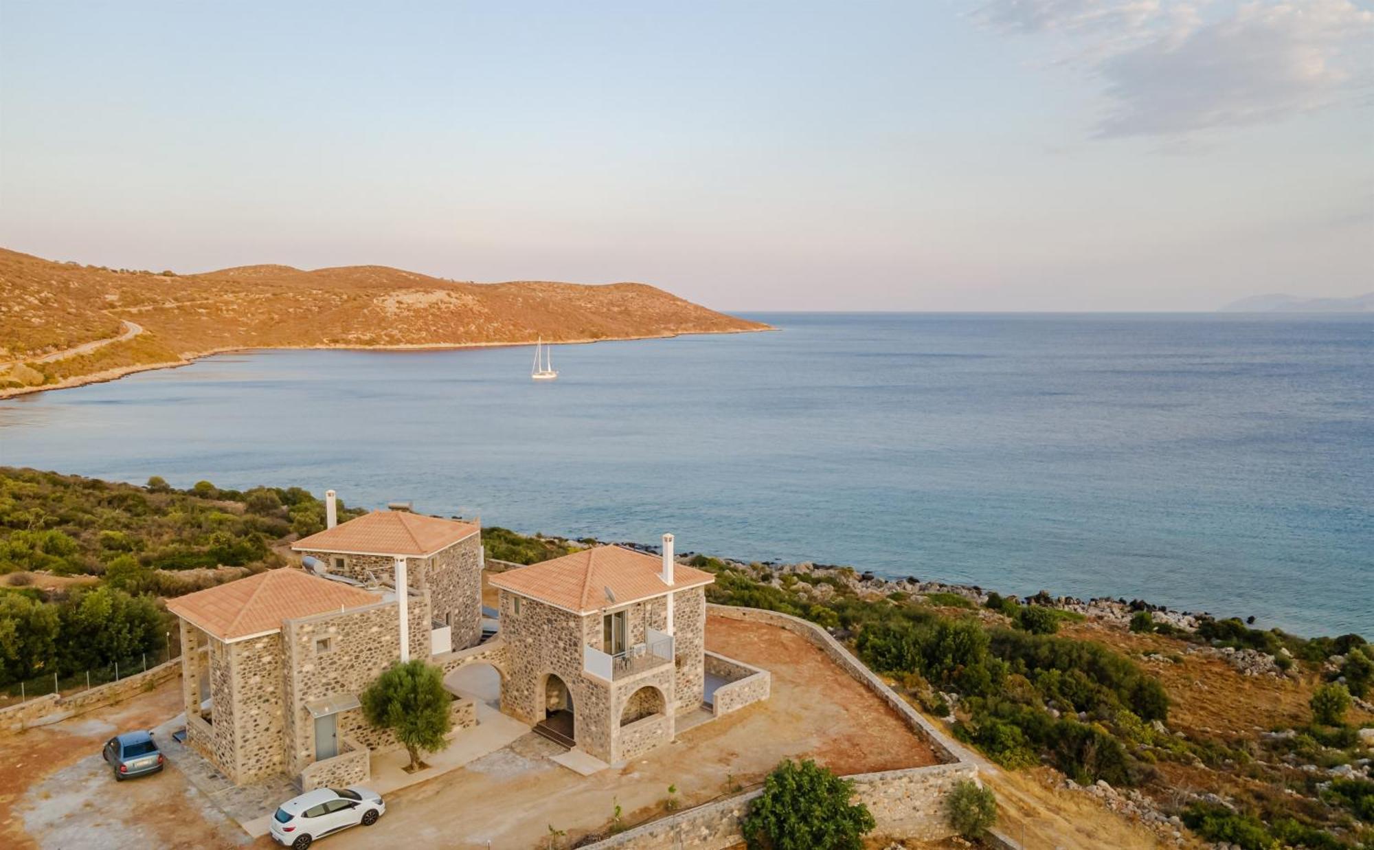 Katerina'S Villas - Monemvasia Beachfront Stone Paradise Eksteriør billede